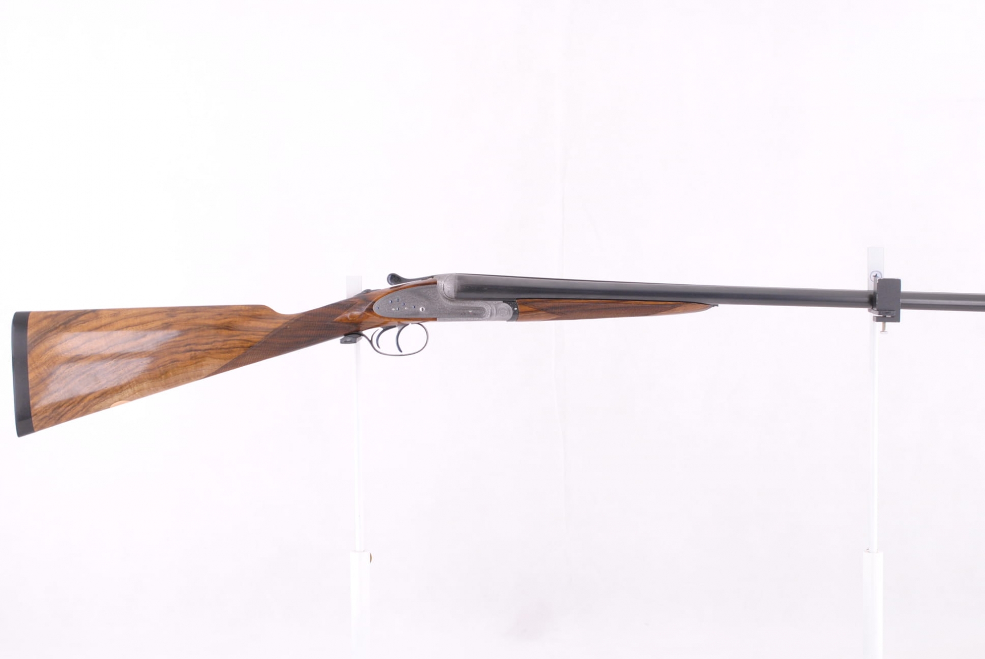 JUXTAPOSE A PLATINES STEPHEN GRANT